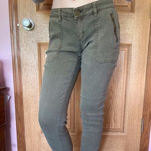 Olive green BONGO skinny jeans